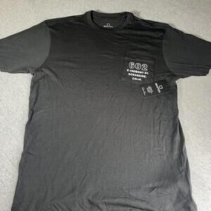 NWT Brixton 602 S Tremont St. Oceanside California Tailored Fit Men’s M Pocket T